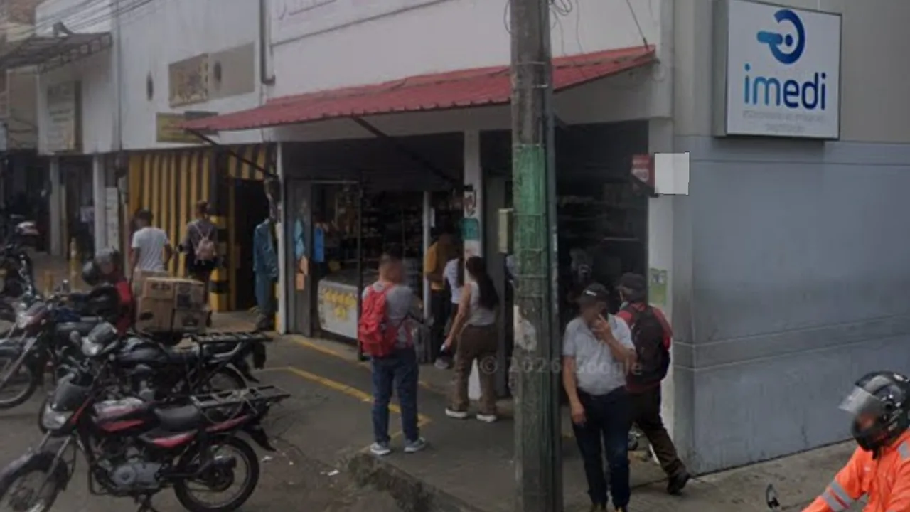 Local de SERKA RIONEGRO en Medellín