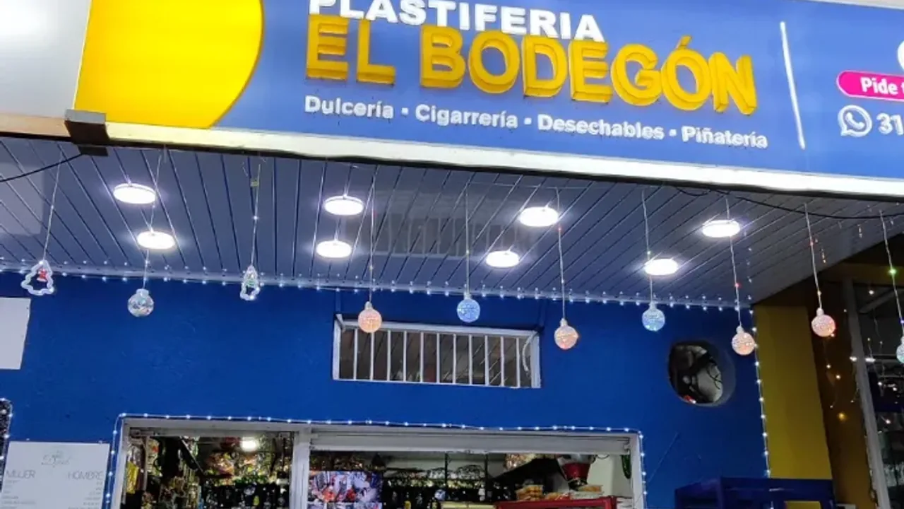 Local de Plastiferia El Bodegon en Puerto Boyacá