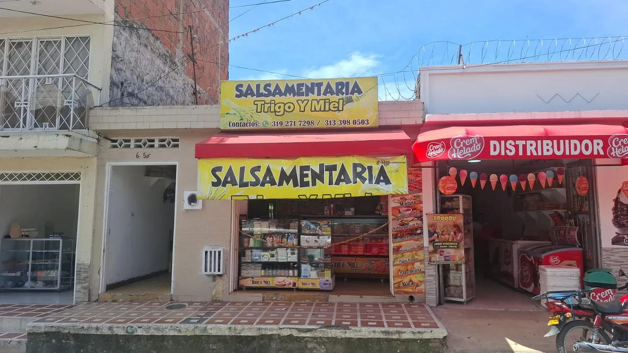 Local del distribuidor SALSAMENTARIA TRIGO Y MIEL en LA Plata