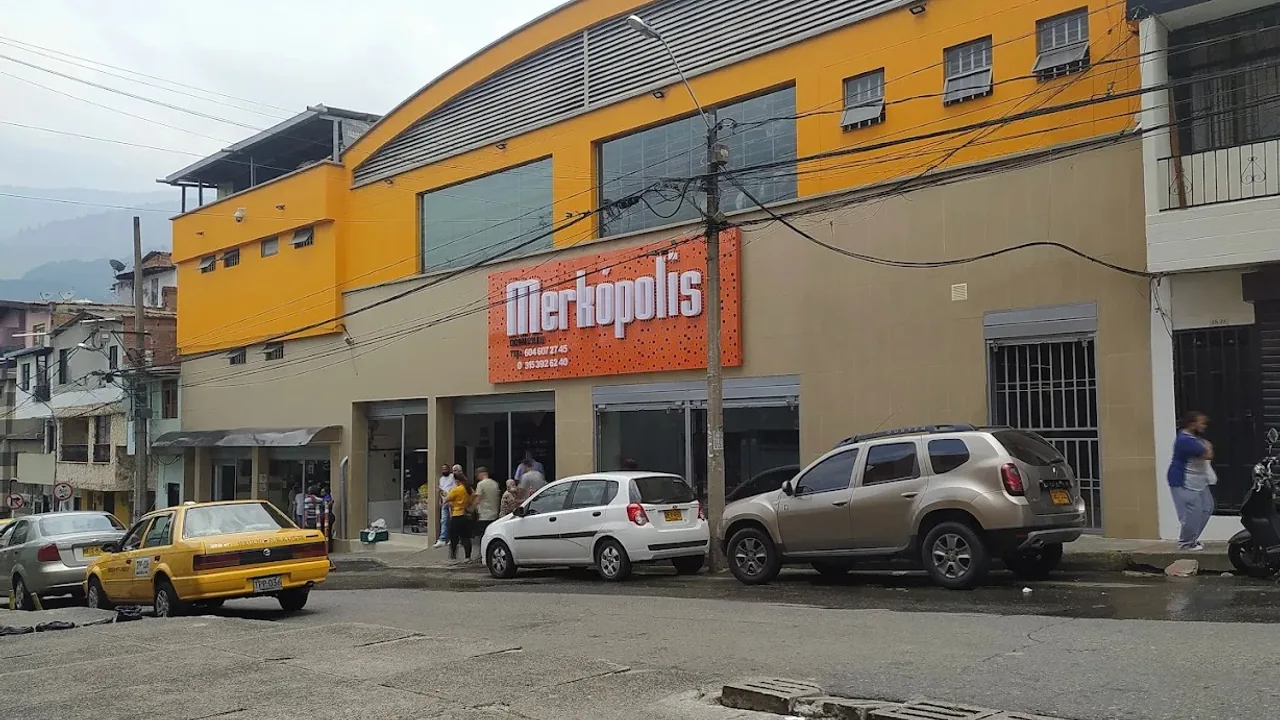 Local de MERKOPOLIS en Medellin