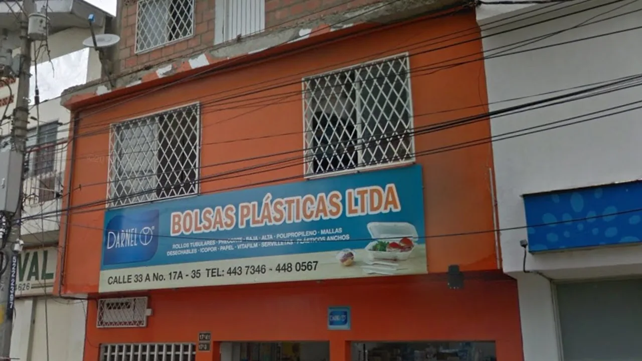 Local de BOLSAS PLASTICAS en Cali