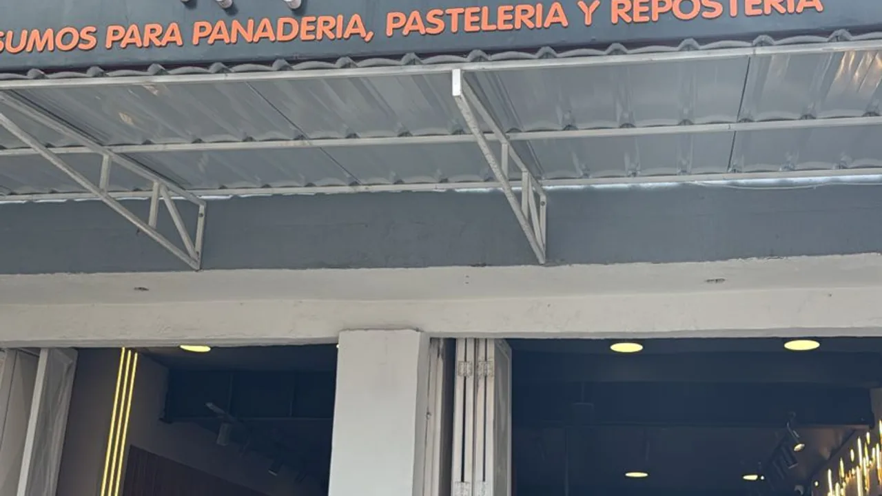 Local de LA CASA DEL REPOSTERO