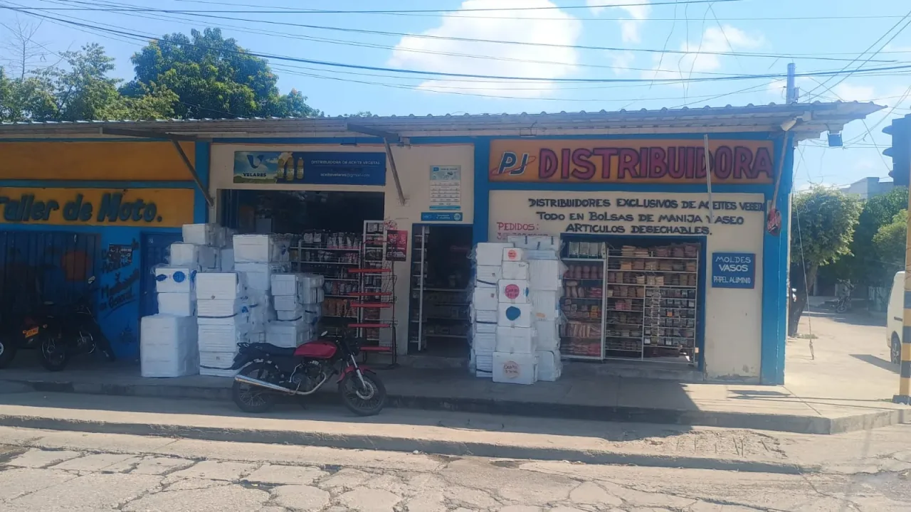 Local de Distribuidora PJ en Aguachica