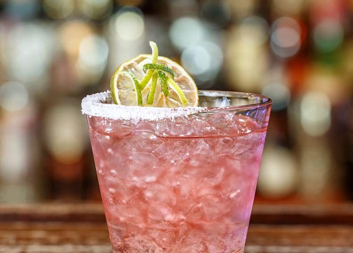 ¿Cómo personalizar bebidas con sales saborizadas?