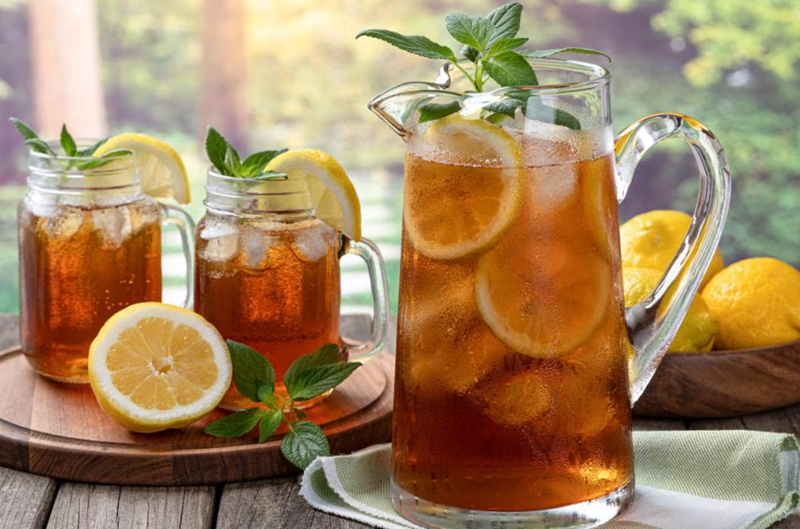 ¿Qué sirope combina mejor con té negro frío?