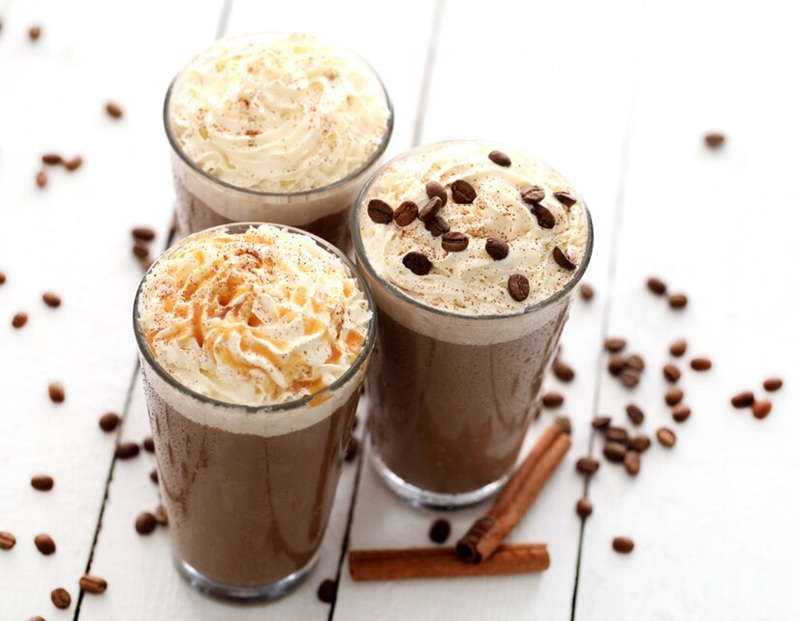¿Cómo preparar frappés con siropes Geniality?