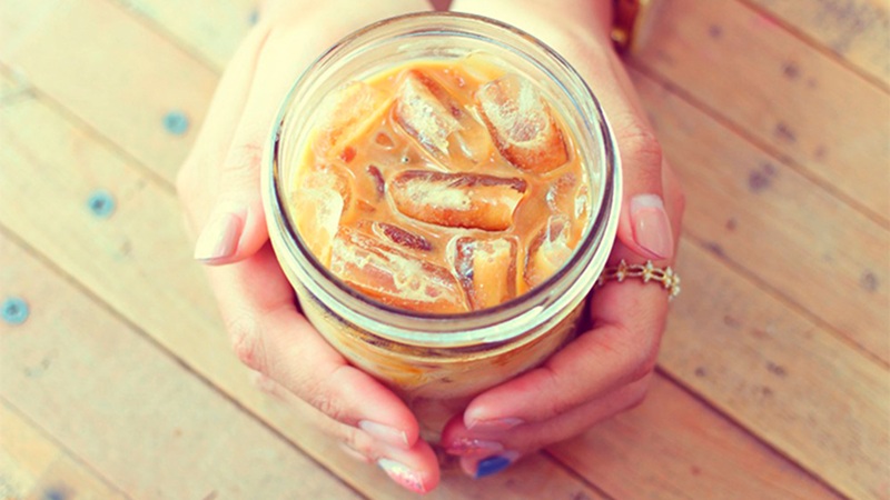 ¿Qué bebidas frías preparar con Yexis?